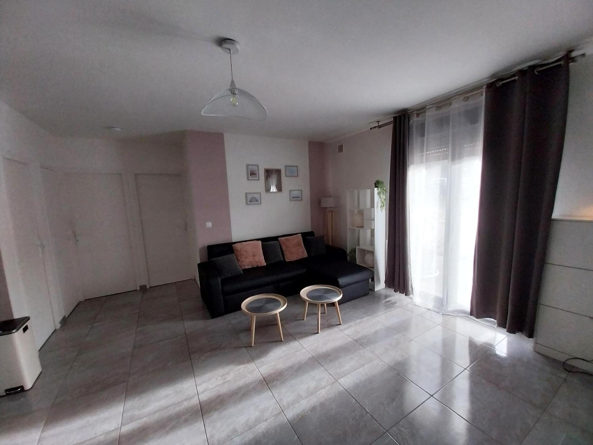 Appartement Gournay-Sur-Marne Екстериор снимка